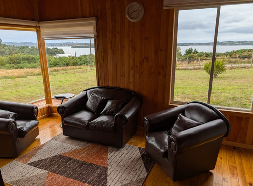 Cabaña En Chiloé Con Vista Al Mar Y Tinaja Privada Incluida