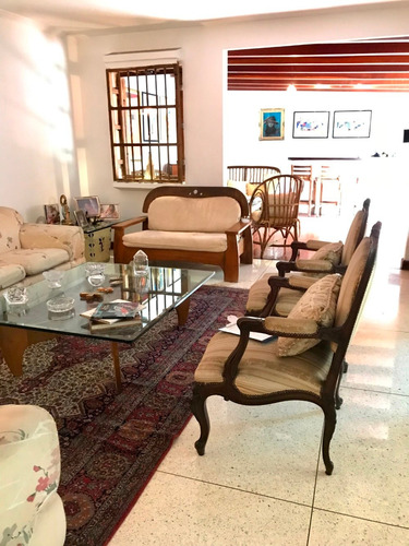 Imagen 8 de 13 de Apartamento En Venta Urb. Campo Alegre C-19676