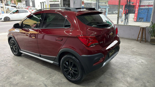 Chevrolet Onix 1.4 Activ Aut. 5p