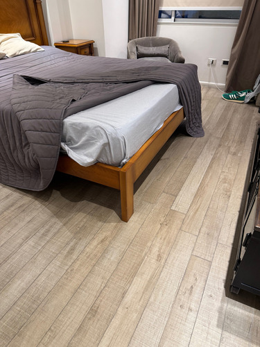 Cama 2 Plazas 1,90 X 1,60 Y 2 Mesitas De Luz Madera Cerezo Cerezo Clásico (Usado)