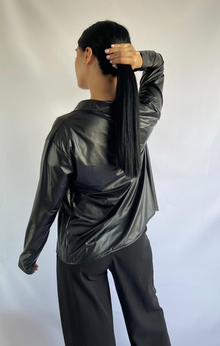 Camisaco Engomado Foil Mujer Ecocuero Chaqueta