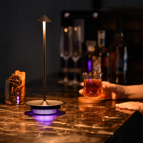 Lámpara De Mesa Recargable Para Iluminación De Dormitorio