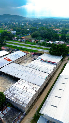 Yosmar & Fernando Venta De Excelente Galpon En Tocuyito Valencia Campo Carabobo ( Solo Clientes)