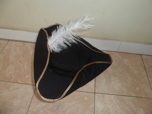 Imagen 4 de 5 de Sombrero Disfraz Pirata Elegante O Principe Etc Carnaval