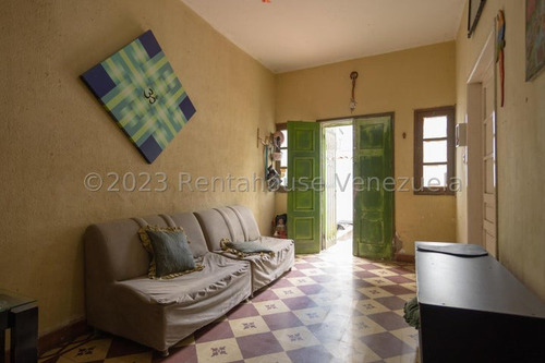 Casa En Venta La Campiña Mls# 22-27658 Em