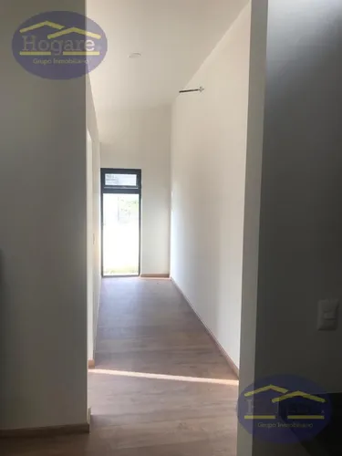 Amplia Casa Campestre En Venta, Fraccionamiento Los Encinos, León, Gto.