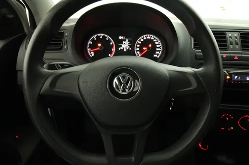 Volkswagen Vento 1.6 Starline Mt