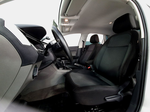 Imagem 12 de 14 de Volkswagen Polo 1.0 200 Tsi Highline (aut) (flex)