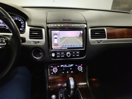 Imagen 10 de 25 de Volkswagen Touareg 3.0 V6 I Premium 2017