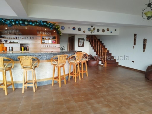 Imagen 10 de 30 de Casa En Alquiler Colinas De Los Chaguaramos 23-18517 Katy