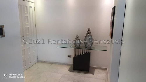 Apartamento En Venta En Los Samanes Elegancia, Espacio Y Confort En Una Zona Privilegiada - Mm