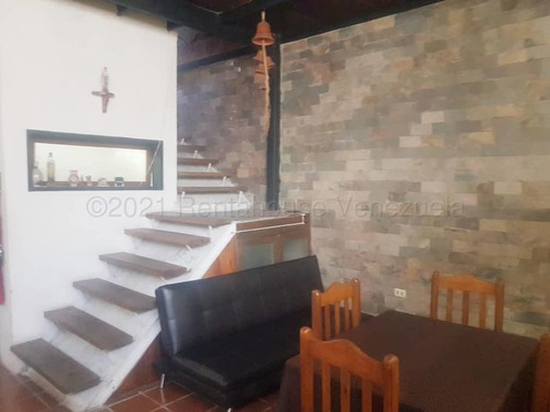 Imagen 2 de 14 de Ramiro E. Ruiz Vende Casa En Catia Mls #22-818