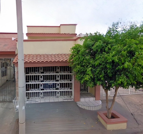 Casa En Venta En Los Pinos, Culiacan, Sinaloa