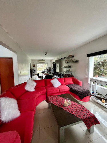 Casa A La Venta En Country Banco Provincia Francisco Alvarez Moreno