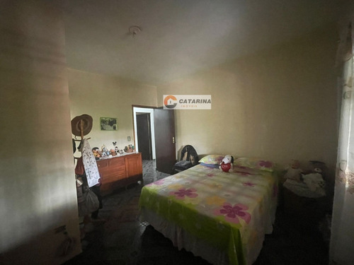 Imagem 16 de 29 de ***belíssima Chácara Com Excelente Localização.***