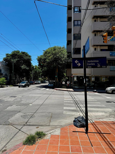 Galpón / Terreno De 374 M2, Apto Edificio En Venta, Barrio Alta Córdoba