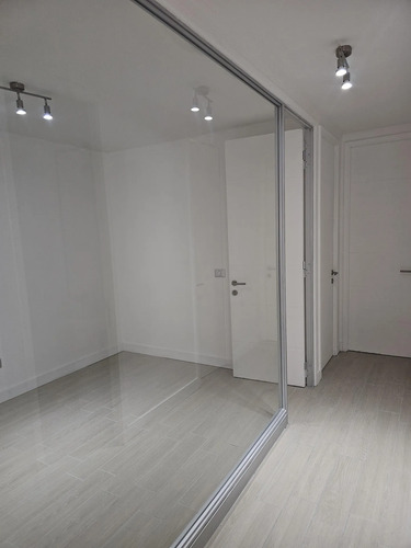 Se Vende Pleno Centro De Antofagasta Cercano Varios Servicio