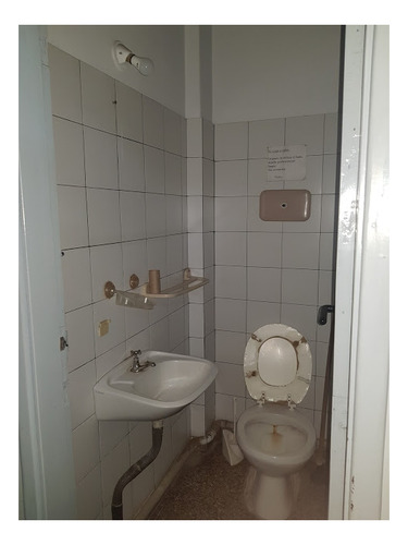 Imagen 6 de 15 de Local Con Vivienda En Venta En Quilmes Oeste