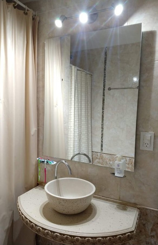 Imagen 8 de 12 de Departamento En Venta De 2 Amb. Con Terraza En Villa Luzuriaga