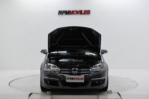 Volkswagen Vento 2.5 Advance Tiptronic 2009 Rpm Moviles