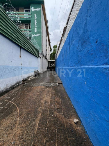 Edificio En Venta , En Col. Arcos Vallarta, Guadalajara, Jalisco.