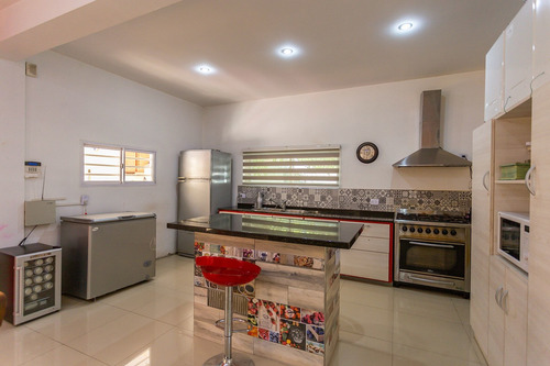 Imagen 11 de 30 de Venta Ph 5 Ambientes, Patio Y Cochera - Caseros