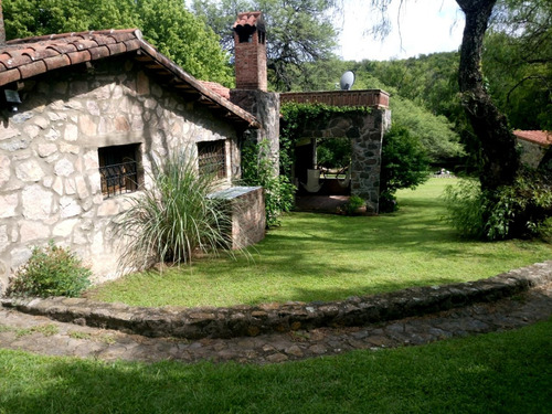Casa De Campo, Hermosa!!! La Granja Sierras De Córdoba
