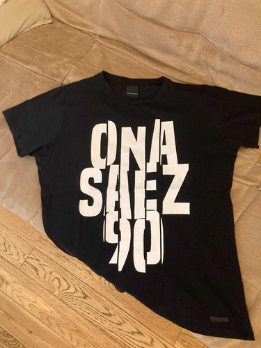 Remera Ona Saez