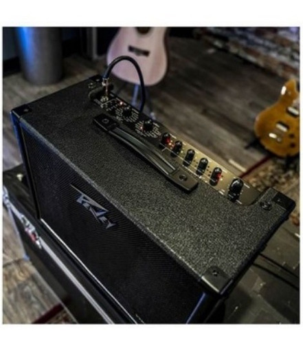 Amplificador Peavey X1 Transistor para bajo color negro 127V