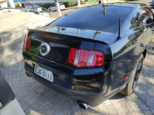 Imagem 2 de 6 de Ford Mustang Gt 5.0 V8 Gasolina Automático