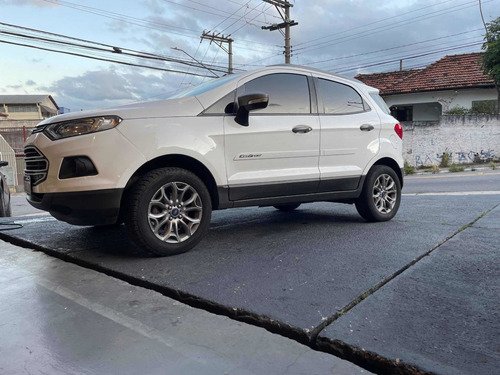 Imagem 2 de 14 de Ford Ecosport 2014 1.6 16v Freestyle Flex 5p