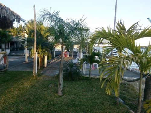 Local Comercial Renta 1600 M² Cerca Playa Tuxpan Veracruz