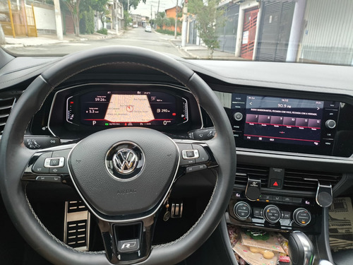 Volkswagen Jetta 1.4 R-line 250 Tsi Flex Aut. 4p
