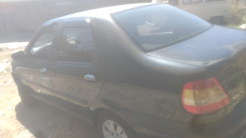 Imagem 2 de 4 de Fiat Siena 2003 1.0 Fire 4p