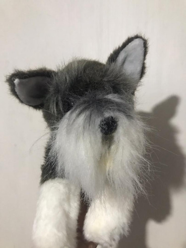 Bello Peluche De Schnauzer 