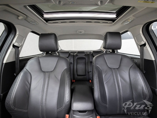 Ford Focus Sedan 2.0 Titanium