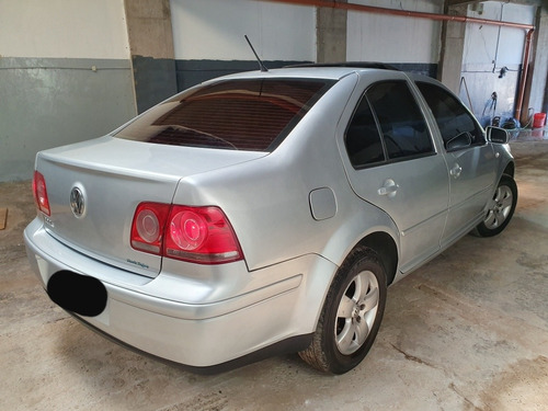 Volkswagen Bora 2.0 Trendline 115cv 2013