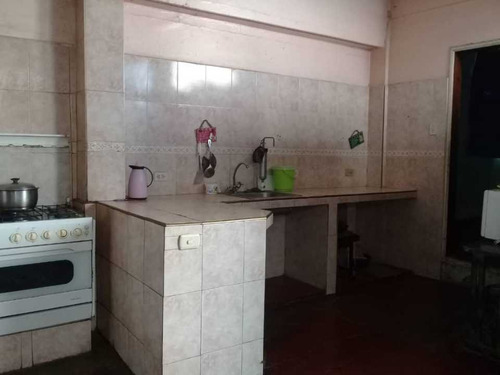 Imagen 7 de 7 de Casa Centrica Puerto Cumarebo Edo. Falcon