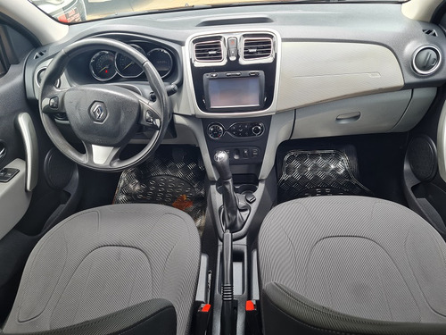 Renault Logan 1.6 Dynamique Hi-power 4p