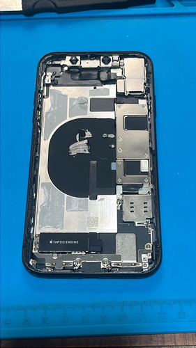 iPhone 11 Sin Pantalla Para Piezas (icloud) (Usado)