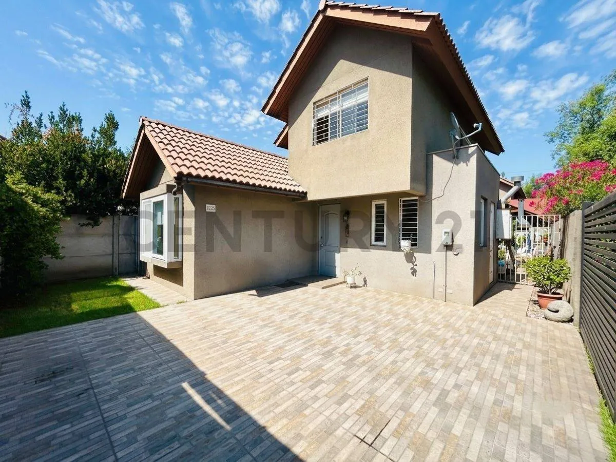 Imagen 1 de 25 de Se Vende Casa Lampa, Valle Grande