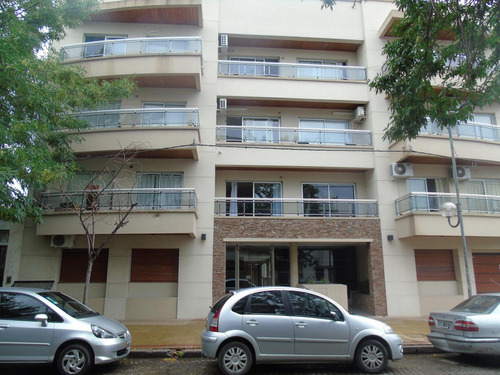 Departamento En Alquiler La Plata Calle 4 E/ 64 Y 65 - Dacal Bienes Raices