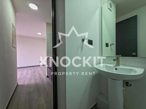Arriendo Home Office Con Estac Y Bodega En Barrio Yungay