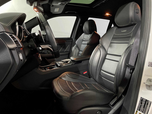 Imagen 8 de 15 de Mercedes-benz Clase Gle 2016 6.3l Suv 63 Amg At Blindada