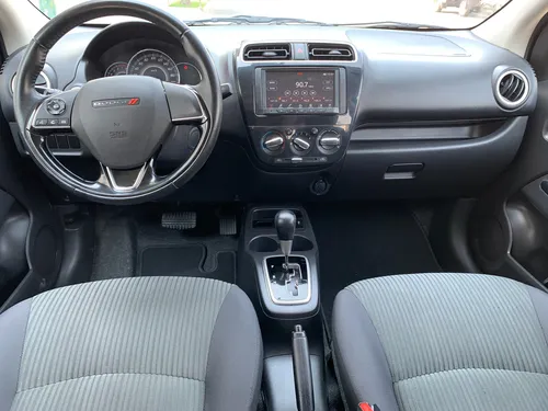 Dodge Attitude 1.2 Sxt At Cvt