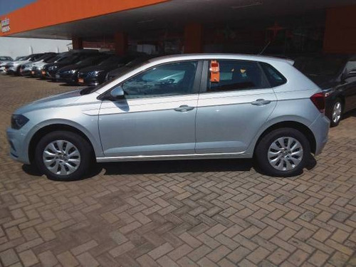 Volkswagen Polo 1.0 Mpi Total Flex Manual