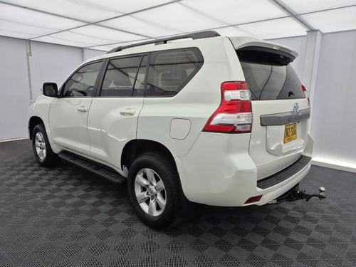 Toyota Prado 2017 4.0 At 