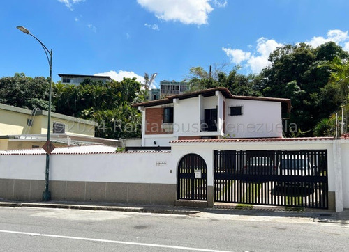 Hermosa Casa En Venta Cumbres De Curumo