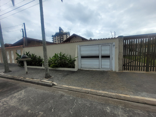 Imagem 24 de 25 de Casa 4 Dormitórios - Piscina - 100 Mts Praia - Imperador - Aml10