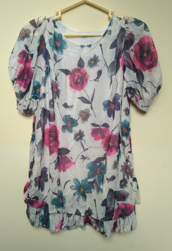 Blusa Floral Talla M Con Forro Interior Nueva Importada